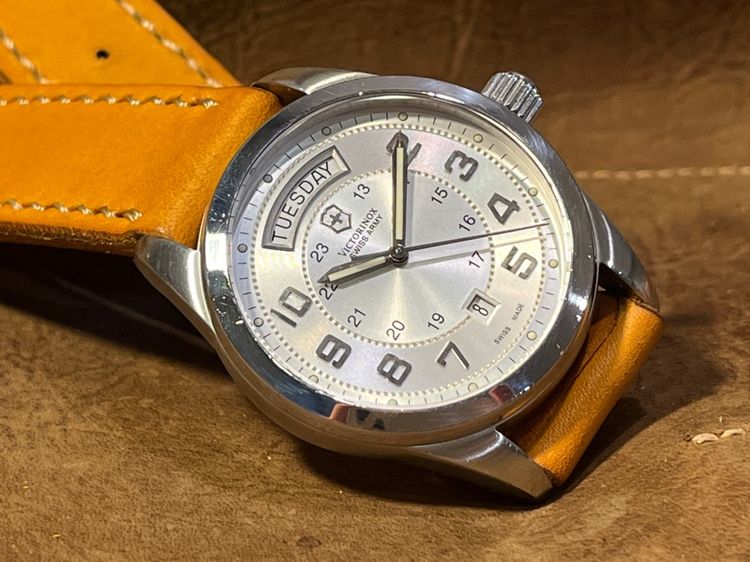 รับเทรเ Victorinox Ambassador Automatic สาย 2เส้น สายเหล็ก และสายหนังสั่งตัด  รูปที่ 14