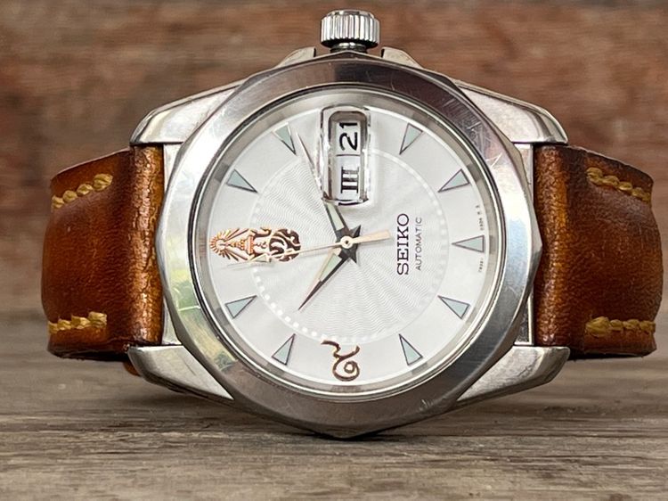 รับเทรด Seiko 60 ปีครองราชย์ Limited Edition Titanium สภาพดี สาย 2เส้น อุปกรณ์ครบ รูปที่ 14