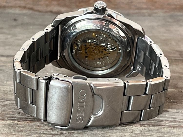 รับเทรด Seiko 60 ปีครองราชย์ Limited Edition Titanium สภาพดี สาย 2เส้น อุปกรณ์ครบ รูปที่ 13