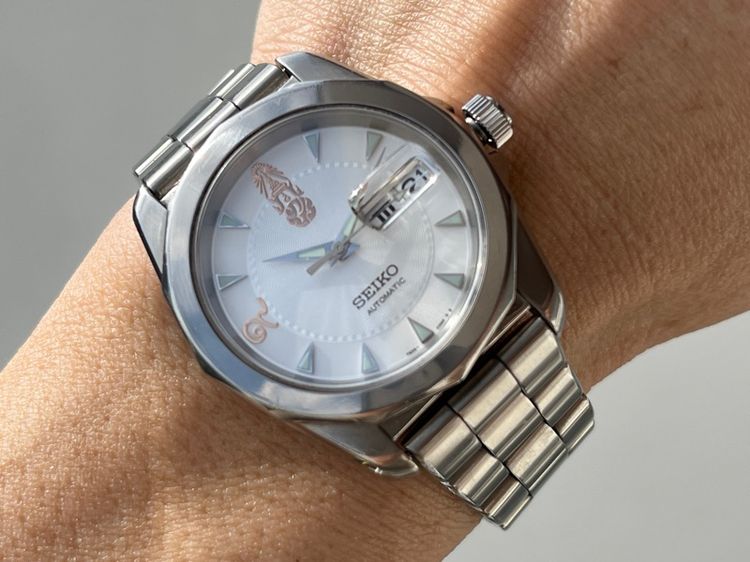 รับเทรด Seiko 60 ปีครองราชย์ Limited Edition Titanium สภาพดี สาย 2เส้น อุปกรณ์ครบ รูปที่ 11