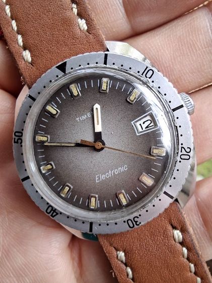 เทา TIMEX Electronic Sport Diver
