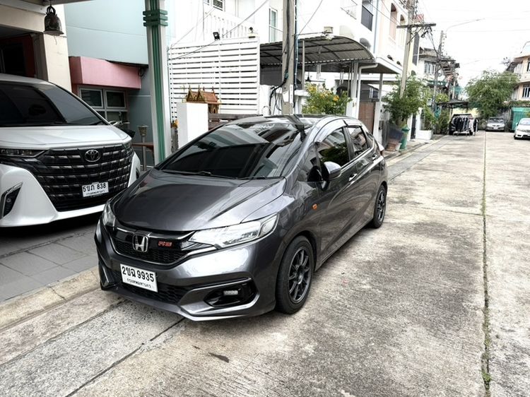Honda Jazz 2021 1.5 V i-VTEC Sedan เบนซิน ไม่ติดแก๊ส เกียร์อัตโนมัติ เทา