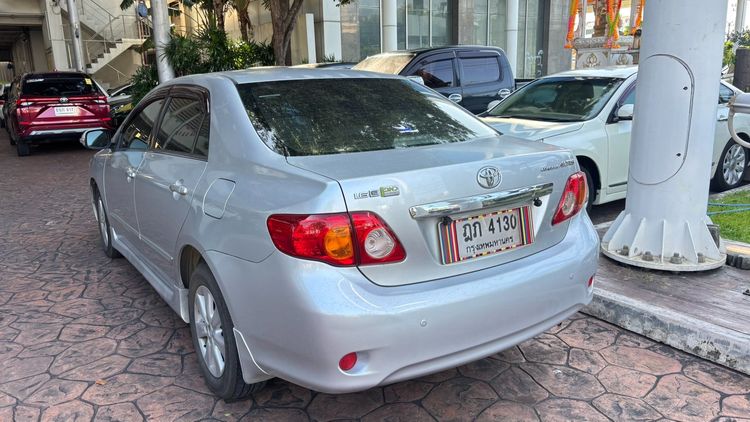 Toyota Altis 2010 1.6 E CNG Sedan เบนซิน NGV เกียร์อัตโนมัติ ขาว รูปที่ 4