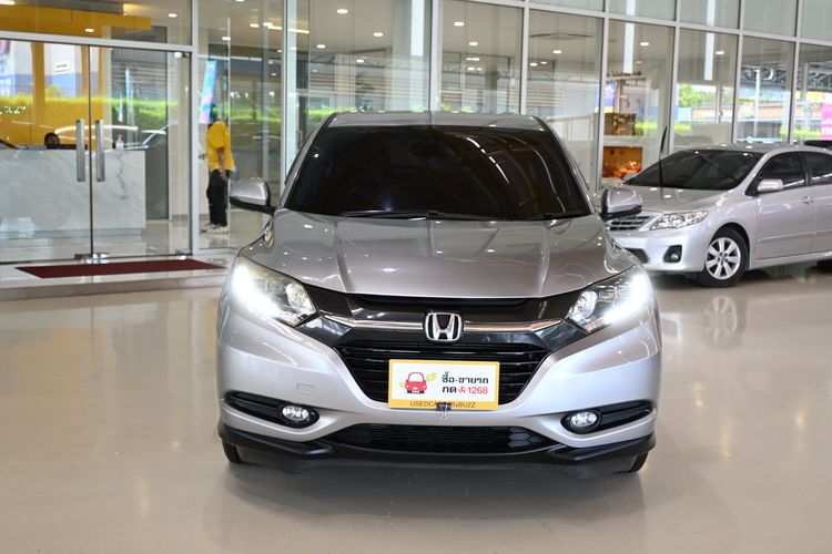 Honda HR-V 2017 1.8 E Sedan เบนซิน LPG เกียร์อัตโนมัติ บรอนซ์เงิน รูปที่ 2