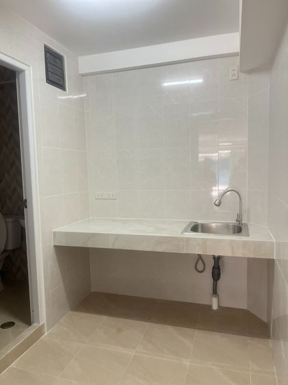 ให้เช่าตึกแถว 3 ชั้น Renovated ใหม่ เจริญราษฎร์ 7 20,000 บาทต่อเดือน ใกล้พระราม 3 รูปที่ 3