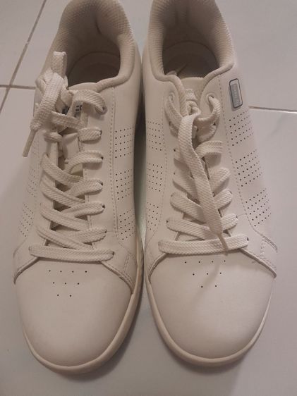 รองเท้าผ้าใบ ผุ้ชาย size 42
