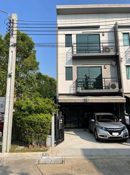 AP (Thailand) ไม่มี 2017 ขาย และให้เช่า ทาวน์โฮม 3 ชั้น หลังมุม บ้านกลางเมือง ปิ่นเกล้า-จรัญ ทำเลดี เดินทางสะดวก รูปที่ 2