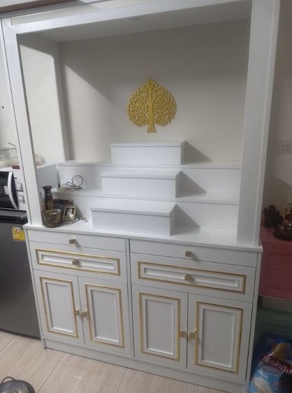 ขายตู้หิ้งพระบูชาราคาถูก 5500บาท ลดได้!!