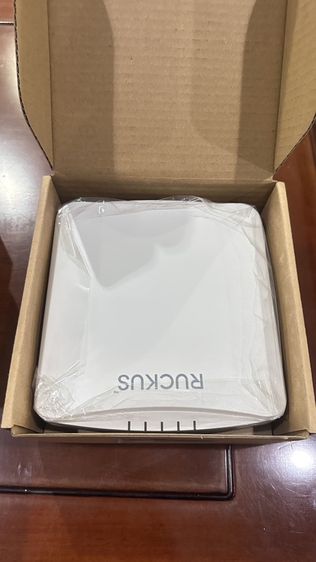 อื่นๆ เครื่องกระจายสัญญาน wifi Ruckus Wireless R650 Wi-Fi