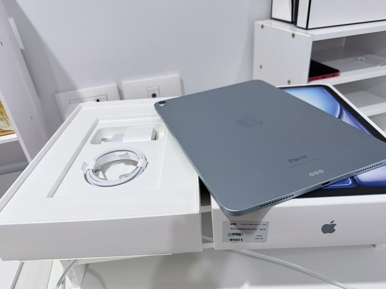 ขาย i pad air 11 (m2) 128gb รูปที่ 2