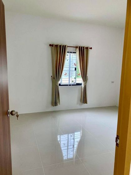 ขายบ้านเดี่ยวสไตล์มินิมอล 3 นอน 2 น้ำ 50 ตรว หนองมะปริง ปลวกแดง ระยอง 2.5 ล้าน ฟรีโอน รูปที่ 2
