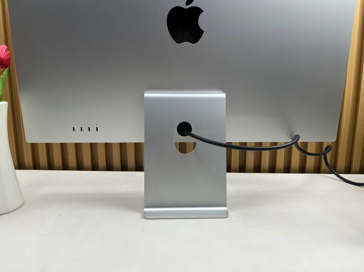 Studio Display 27-inch Retina 5K Stand Glass รูปที่ 8