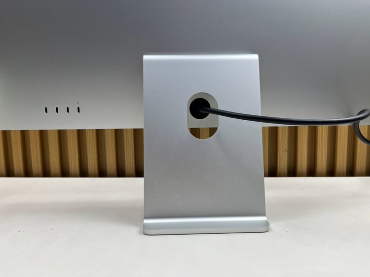 Studio Display 27-inch Retina 5K Stand Glass รูปที่ 10