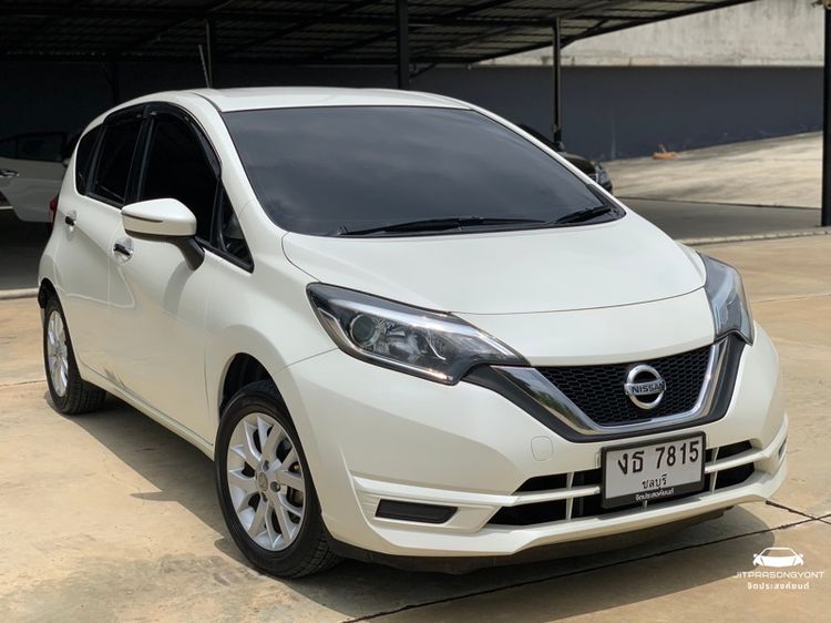 รถ Nissan Note 1.2 V สี ขาว
