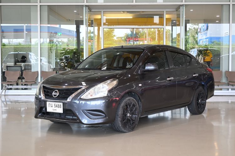 รถ Nissan Almera 1.2 E สี เทา