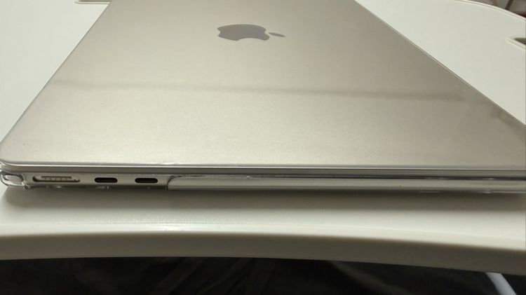 MacBook Air m2 13.6นิ้ว รูปที่ 8