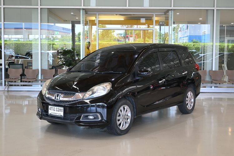 รถ Honda Mobilio 1.5 V สี ดำ