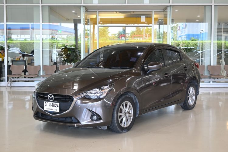 รถ Mazda Mazda 2 1.3 High Connect สี น้ำตาล