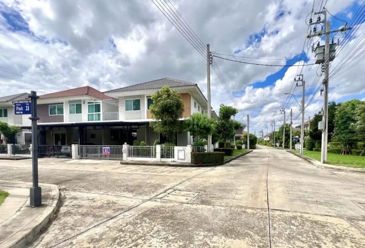 Property Perfect มีบางส่วน 2018 ใช่ ขายด่วน! บ้านแฝด สไตล์บ้านเดี่ยว บรรยากาศบ้านสวนเมืองนนท์ (ไทรม้า-ท่าอิฐ) มบ. Perfect Park ราชพฤกษ์ อำเภอเมือง จังหวัดนนทบุรี (เจ้าของขายเอง) รูปที่ 2