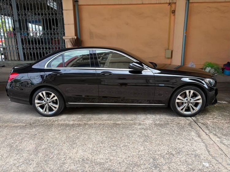 Mercedes-Benz C-Class 2017 C350 ปลั๊กอินไฮบริด (PHEV) ดำ รูปที่ 2