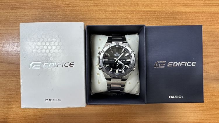 ราคาพิเศษ นาฬิกาข้อมือ Casio edifice มีใบประกันผลิตภัณฑ์ CMG