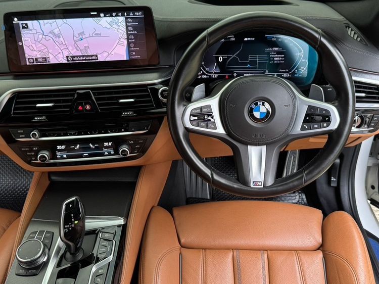 BMW Series 5 2021 530e Sedan ปลั๊กอินไฮบริด (PHEV) ไม่ติดแก๊ส เกียร์อัตโนมัติ ขาว รูปที่ 4