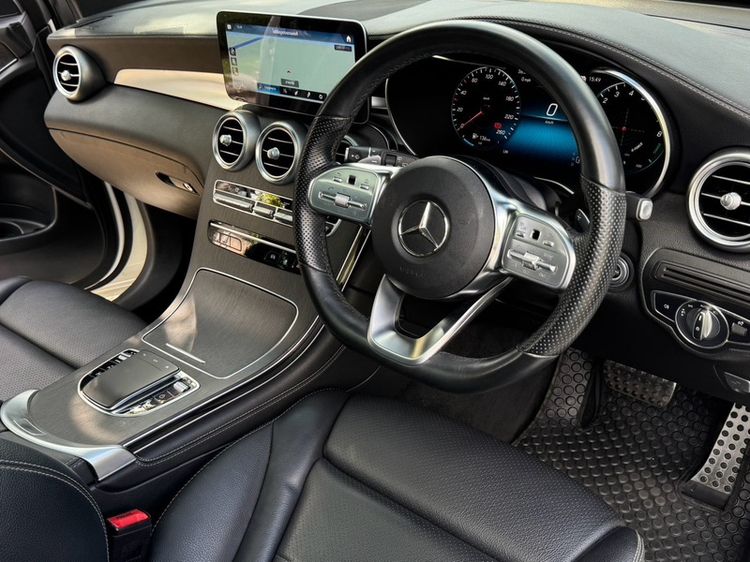 Mercedes-Benz GLC-Class 2021 GLC300e Utility-car ปลั๊กอินไฮบริด (PHEV) ไม่ติดแก๊ส เกียร์อัตโนมัติ ขาว รูปที่ 4