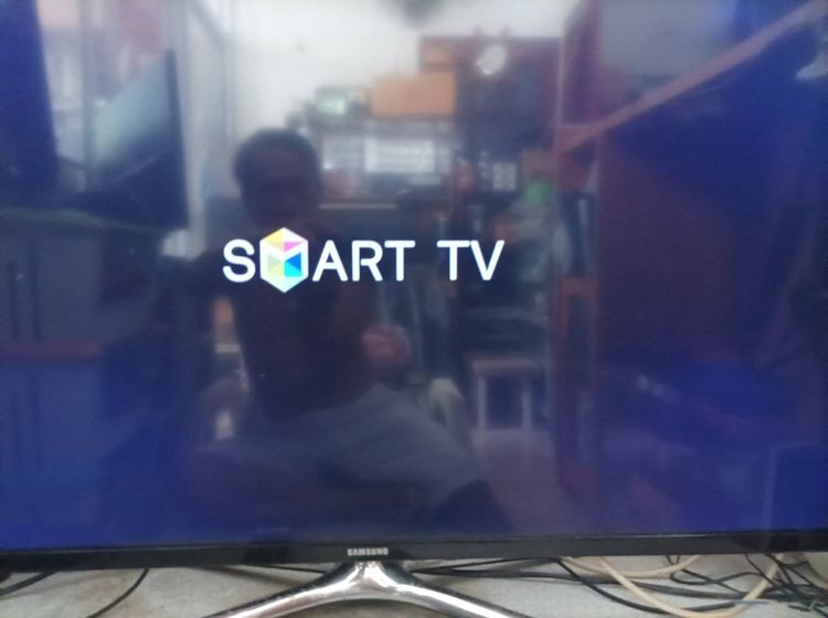 LED smart TV samsung 40นิ้ว ดูดิจิตอลทีวีไม่ต้องต่่อกล่อง ดูyoutube netflix ภาพสวยเสียงดี รีโมทครบ เพียง 1990 บาท 
