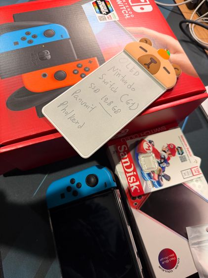 เครื่องเกมส์นินเทนโด เชื่อมต่อไร้สายได้ Nintendo Switch OLED 128GB อุปกรณ์ครบ พร้อม SD Card ศูนย์ไทย