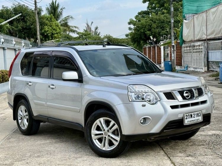 Nissan X-Trail 2013 2.0 V 4WD Utility-car เบนซิน ไม่ติดแก๊ส เกียร์อัตโนมัติ บรอนซ์เงิน รูปที่ 2