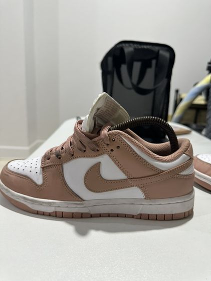 รองเท้า Nike Dunk Low