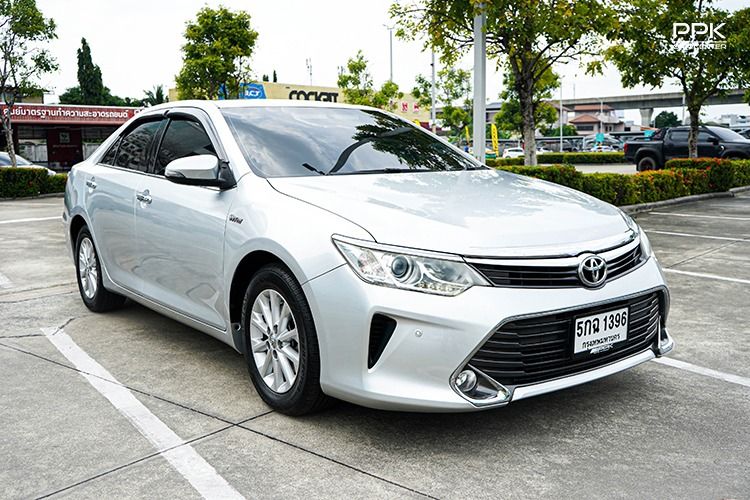 Toyota Camry 2016 2.0 G Sedan เบนซิน ไม่ติดแก๊ส เกียร์อัตโนมัติ เทา รูปที่ 3
