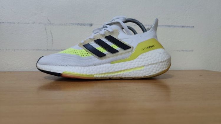 Adidas Ultra Boots 41.5 26.0 แท้ มือสอง