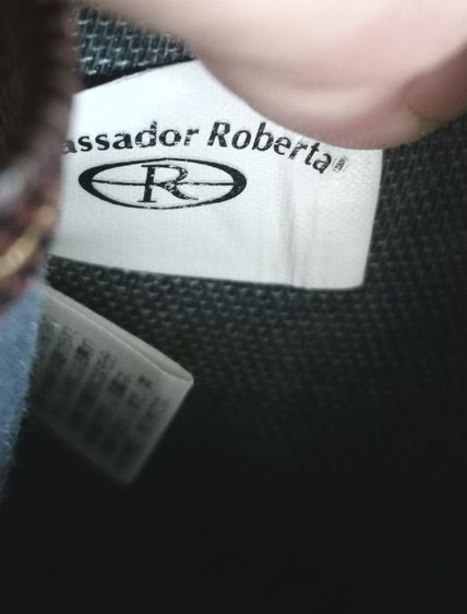 กระเป๋าทรงคลัทช์​แบรนด์​ Ambassador​ Roberta​.มือ​ 2 รูปที่ 12