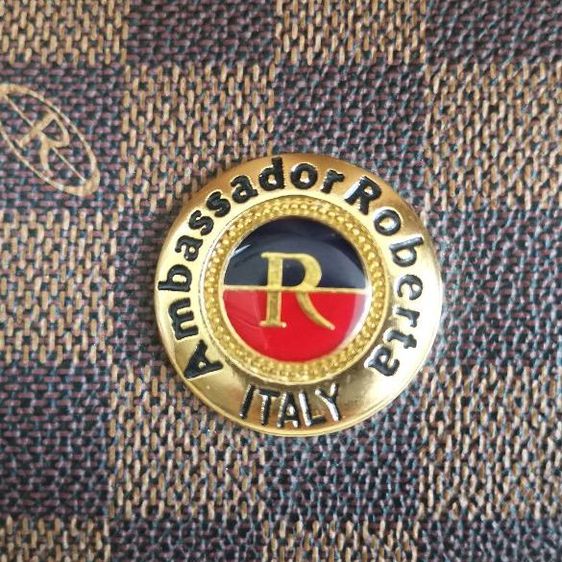 กระเป๋าทรงคลัทช์​แบรนด์​ Ambassador​ Roberta​.มือ​ 2 รูปที่ 5