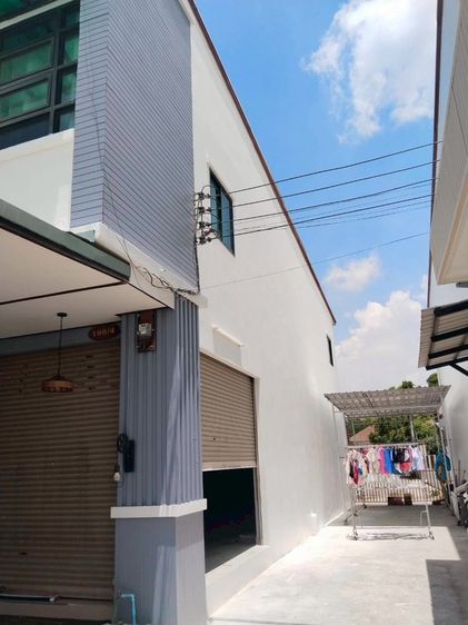 อื่นๆ มีบางส่วน ไม่ใช่ ขายอาคารพาณิชย์ 2ชั้น โครงการบ้านสุขฤทัย อ.นางรอง รูปที่ 2