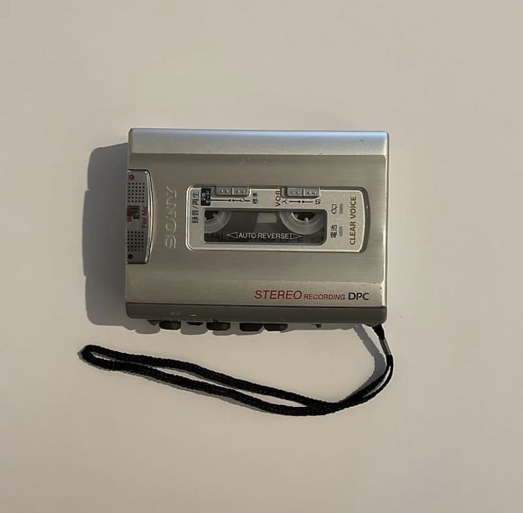 อื่นๆ ลำโพงพกพา Sony TCS-60 Cassette player 📼