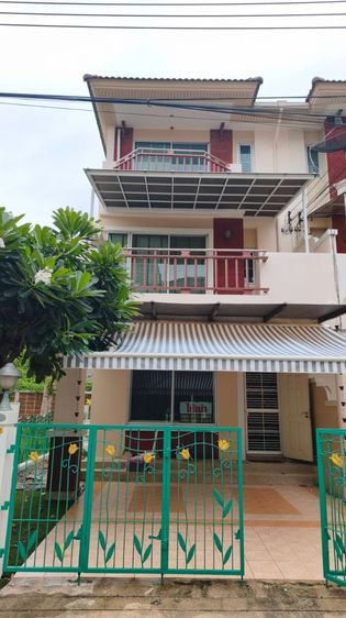 ให้เช่า ทาวน์โฮม 3 ชั้น หลังมุม หมู่บ้านศุภาลัยวิลล์ รัตนาธิเบศร์ Renovated ใหม่ทั้งหลัง
