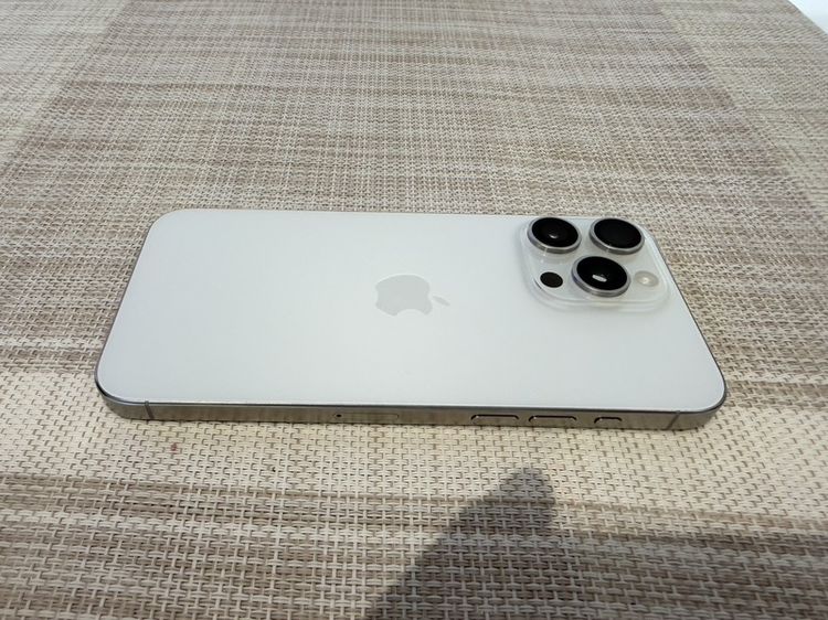 iPhone 15 Pro Max 256 สีขาวผ่อนได้เทิร์นเครื่องเก่าให้ราคาสูง รูปที่ 3