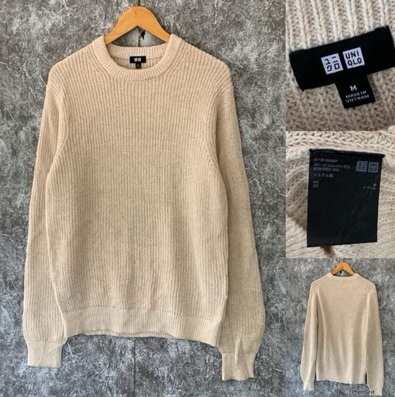 อื่นๆ เสื้อไหมพรม อื่นๆ อื่นๆ แขนยาว เสื้อกันหนาวไหมพรม UNIQLO แท้ 💯 size M วัดจริงขนาด อก 21 ยาว 27 นิ้ว สภพใหม่มาก ทรงสวย ดีเทลสวยเนื้อผ้านุ่ม หายากน่าสะสมครับ