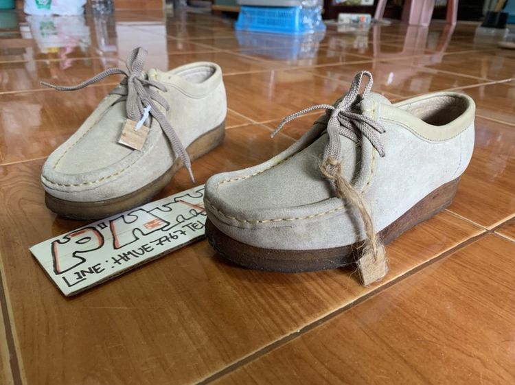 รองเท้า vintage หนังกลับ Clark’s
