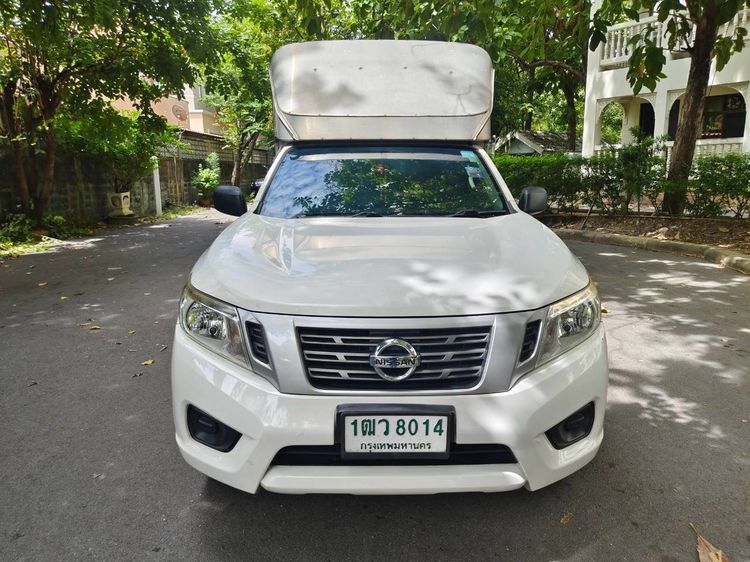 Nissan Navara 2016 2.5 E Pickup ดีเซล ไม่ติดแก๊ส เกียร์ธรรมดา ขาว