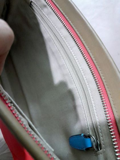 กระเป๋า Louis Vuitton Limited Edition Damier Azur Illustre Transatlantic Mini Pochette Accessoires รูปที่ 3