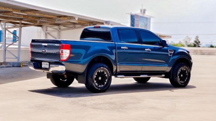 รถ Ford Ranger 2.2 Hi-Rider XLT สี เทา