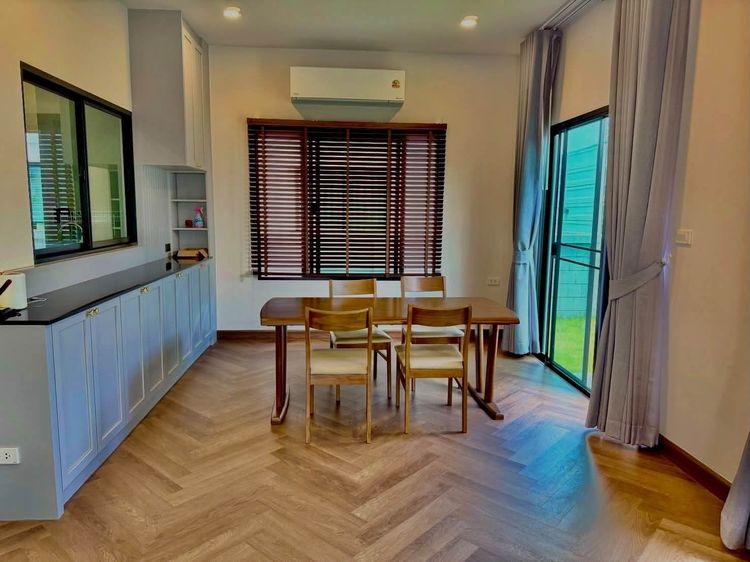 ขายบ้านเดี่ยวหรู 4 ห้องนอน บริทาเนีย บางนา–ศรีวารี บ้านหลังริม ตกแต่งครบ พร้อมอยู่ 9490,000 บาท รูปที่ 3