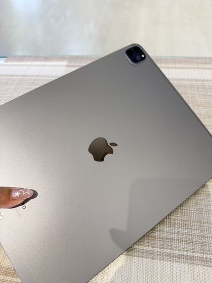 Apple 256 GB iPad Pro M2 Wi-Fi 256 ขนาด 12.9 นิ้ว