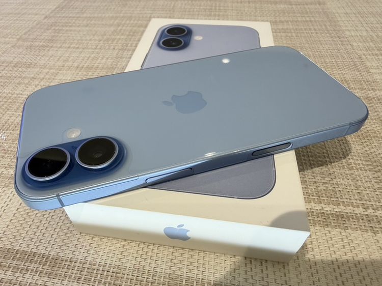 iPhone 17 สีฟ้า 256 ประกันศูนย์  ผ่อนได้ รับเทิร์นเครื่องเก่าให้ราคาสูง รูปที่ 4