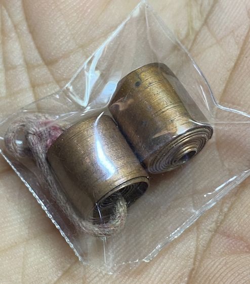 ตะกรุดโลกธาตุเก่าไม่ครับที่🎖️ รูปที่ 2