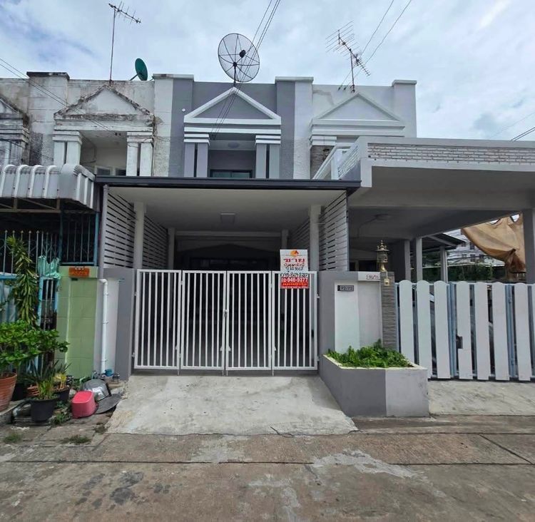 หมู่บ้านสินทรัพย์นคร ใกล้รถไฟฟ้าสถานีสายหยุด
