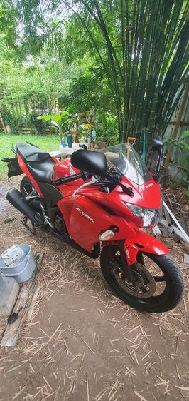 Honda 2011 cbr250r